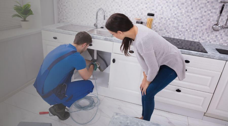 Professional sink repair in Huddy, KY